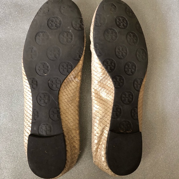 ⛔️SOLD⛔️Tory Burch Reva Flats - Picture 3 of 4